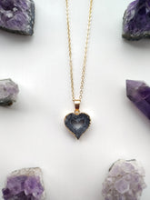 Cargar imagen en el visor de la galería, COLLAR CORAZON DRUZY
