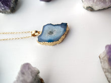 Cargar imagen en el visor de la galería, COLLAR AGATA REBANADA AZUL
