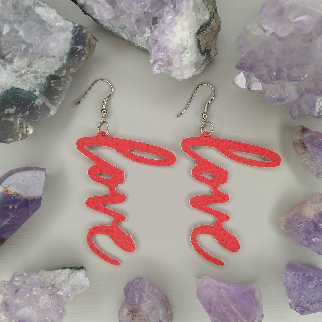 Aretes Love rojos