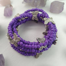 Cargar imagen en el visor de la galería, PULSERA ENVOLVENTE MARIPOSAS MORADA

