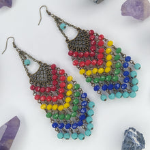 Cargar imagen en el visor de la galería, ARETES CANDELABRO ARCOIRIS
