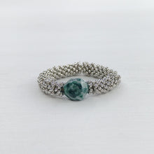 Cargar imagen en el visor de la galería, ANILLO NEFRITA
