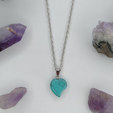 Cargar imagen en el visor de la galería, COLLAR CORAZÓN TURQUENITA
