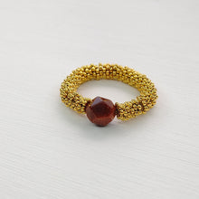 Cargar imagen en el visor de la galería, ANILLO AVENTURINA DORADO
