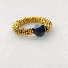 Cargar imagen en el visor de la galería, ANILLO LAPISLÁZULI DORADO
