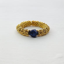 Cargar imagen en el visor de la galería, ANILLO LAPISLÁZULI DORADO
