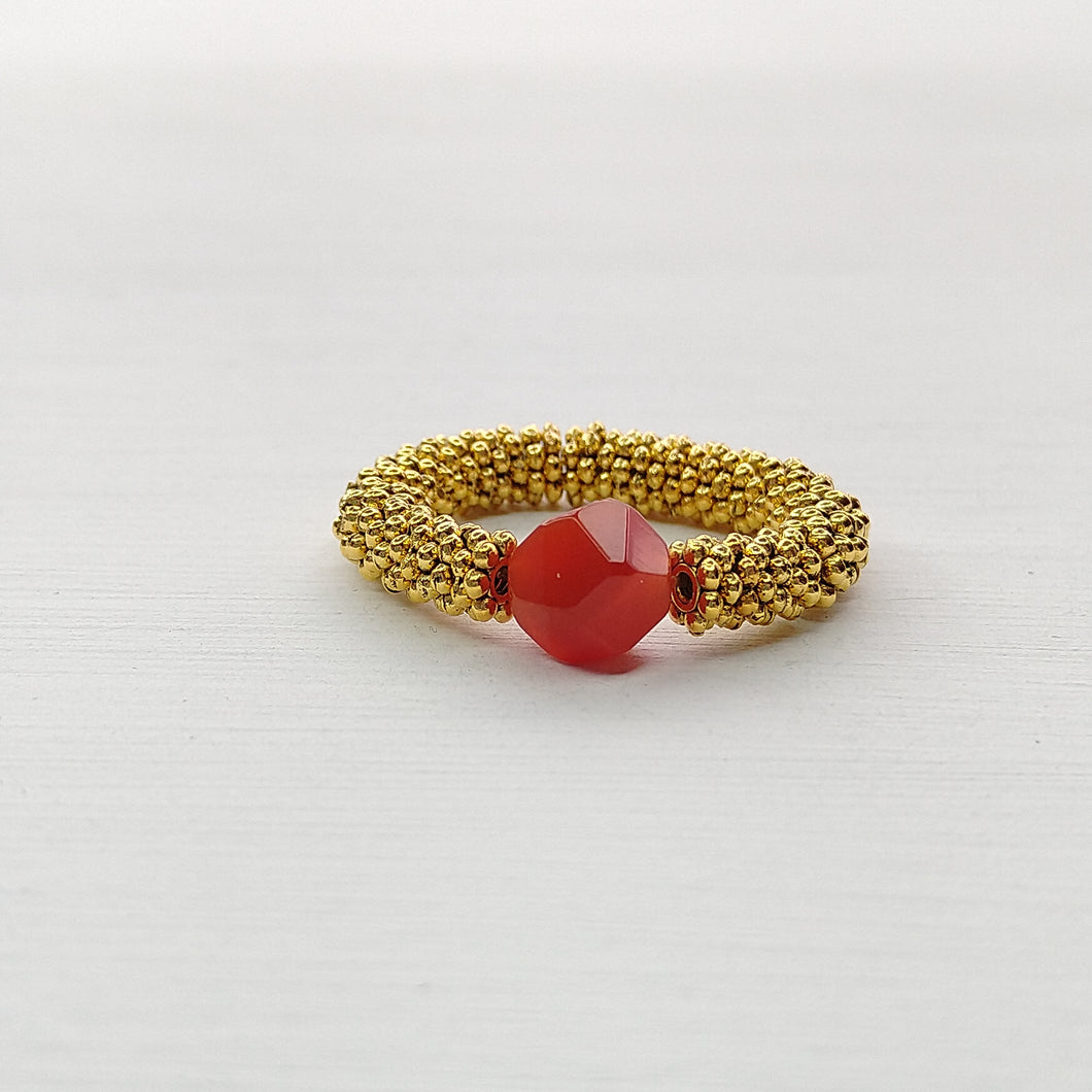 ANILLO CORNALINA DORADO