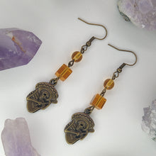 Cargar imagen en el visor de la galería, ARETES CATRINA AMARILLO
