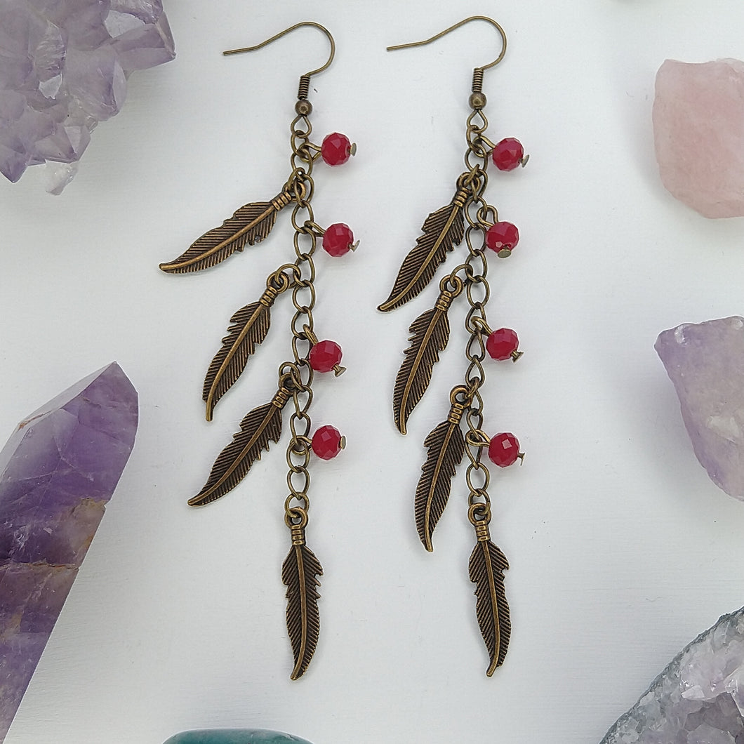 ARETES PLUMAS ROJO