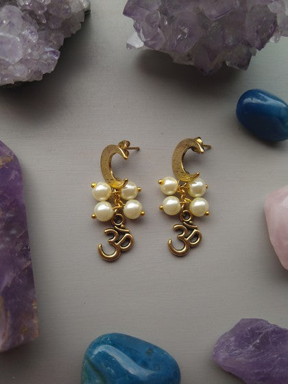 ARETES LUNA OM