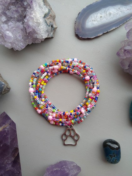 PULSERA ENVOLENTE HUELLITA