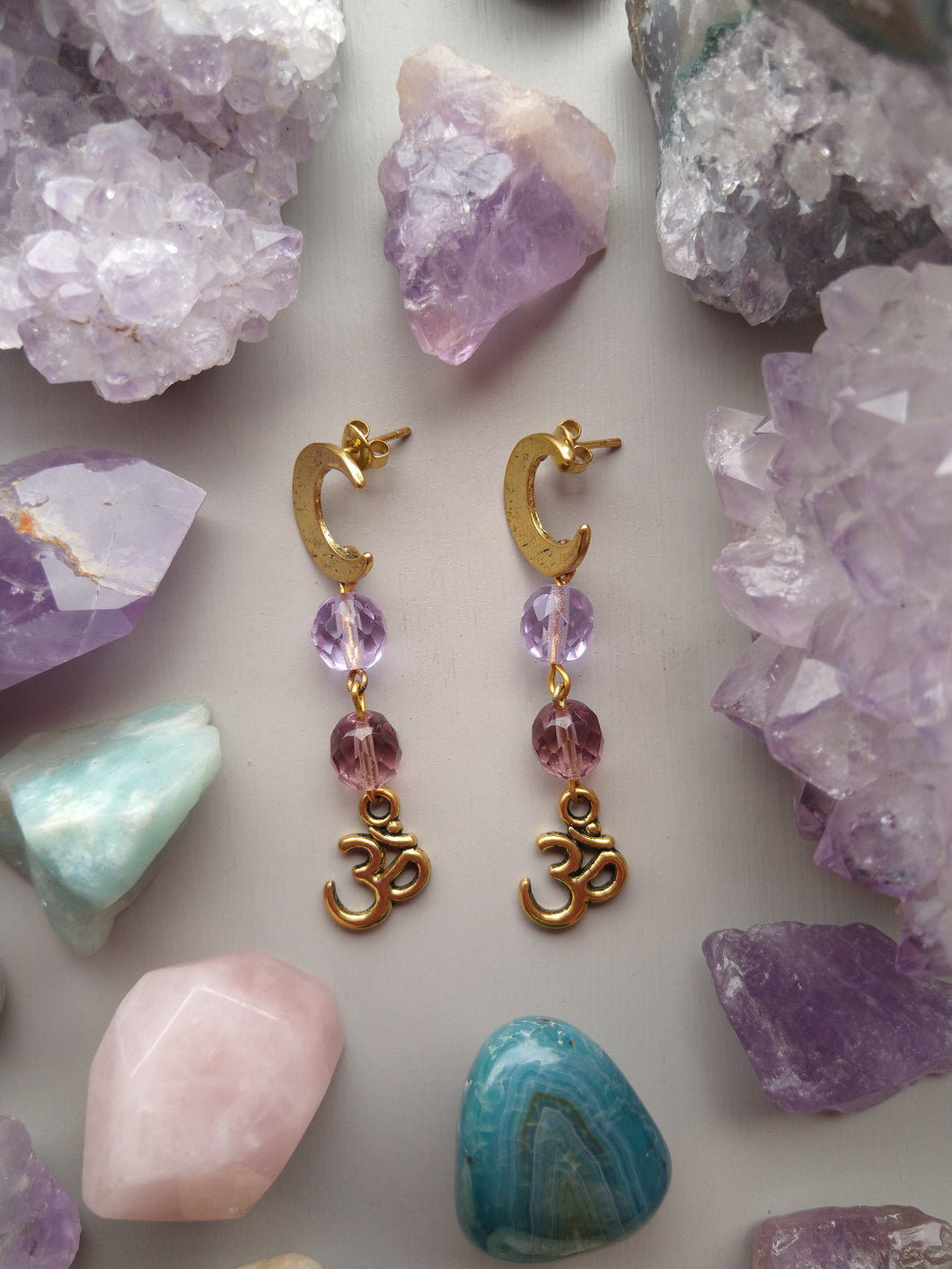 ARETES LUNA OM MORADO CON LILA UN