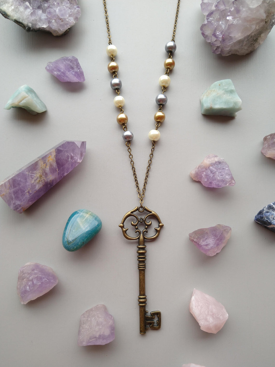 COLLAR PERLAS LLAVE GRANDE