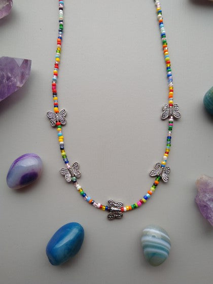 COLLAR CHAQUIRA CON MARIPOSAS