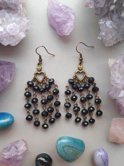 ARETES CANDELABRO CORAZÓN NEGROS